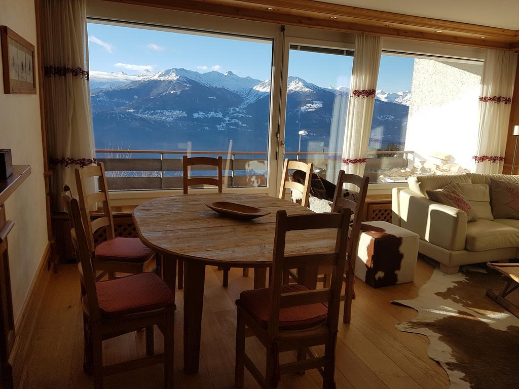 Appartement Clairiere Des Barzettes Avec Vue Magnifique 克莱恩 蒙塔纳 外观 照片